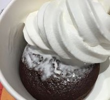 Ice Cream Lava Chocolate Cake