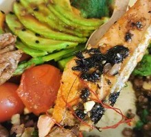 Pan-Seared Filet Mignon Bowl