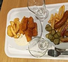 Seasonal Grilled Sausage Platter