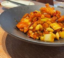Lychee-flavored Kung Pao Chicken