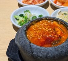 Braised Noodles with Tofu Soup