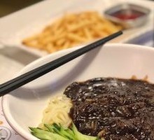 Korean Fried Noodles with Sauce