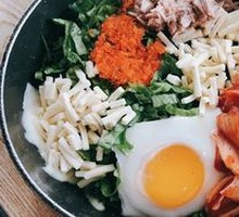 Garlic Cheese Fish Roe Rice Bowl