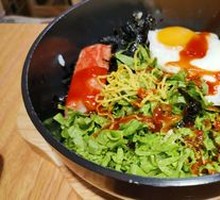 Garlic Squid Rice Bowl