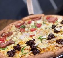 Korean BBQ Beef Pizza