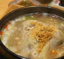Goji Berry Lotus Seed Ginseng Chicken Soup