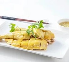 Ginger-Flavored Boiled Chicken