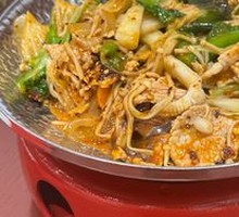 Spicy Mixed Noodles
