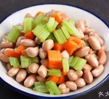 Celery with Peanut