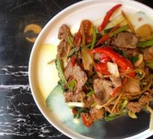 Spicy Beef with小米辣