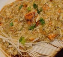 Crab Roe Noodles