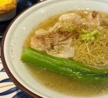 Fresh Shrimp Wonton Noodles