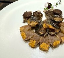 Live-Marinated Ice Cream Crab