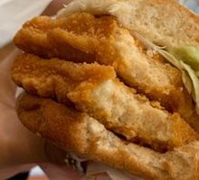 Golden Roasted Chicken Burger