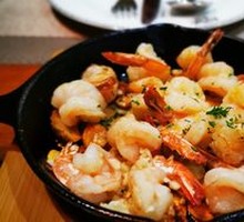 Pan-Seared Shrimp with Olive Oil and Mushrooms