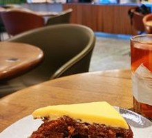 Farmhouse Carrot Cake
