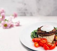 Poached Egg Burger with Rough Rice