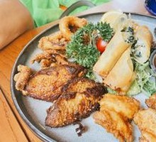 Blue Frog Ultimate Snack Platter