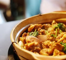 Shunde Stewed Chicken Pot