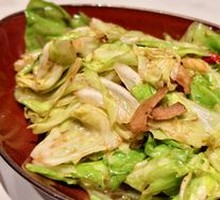 Stir-fried Napa Cabbage with Aromatic Heat