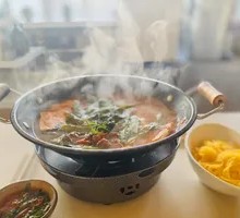 Guizhou Sour Soup Hot Pot