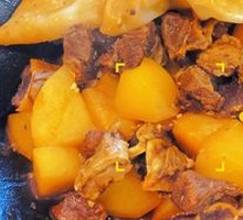 Stewed Beef in Earthen Pot