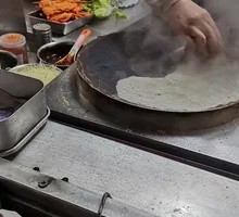 Golden Roast Duck Pancake