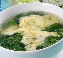 Chrysanthemum Leaf Egg Soup