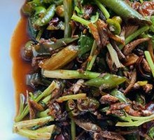 Stir-Fried Small Fish with Green Chili