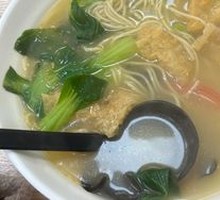 Pig's Kidney and Pork Noodles with Pig's Skin