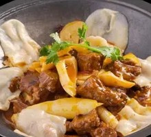 Stewed Beef Shank in Earthen Pot