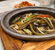 Black Pepper Stir-fried Soft Noodles with Shrimp