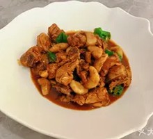 Southern Jiangnan Old Lotus Root Braised Chicken