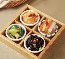 Four-Grid Assorted Vegetables