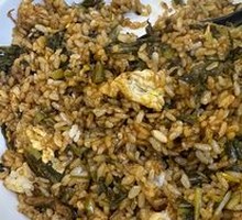 Egg and Pork Stir-Fried Rice with Preserved Vegetable