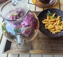 Heart-Nourishing Flower Tea