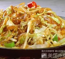 Cabbage Stir-Fried with Shredded Pork