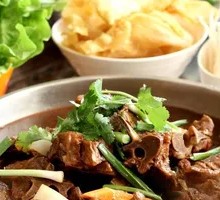 Hot Pot with Lamb Spine