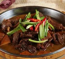 Braised Goose with Potatoes