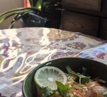 Green Papaya Shrimp Salad