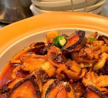 Braised Chicken with Abalone