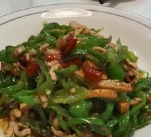 Green Pepper Shredded Pork with Tofu Skin