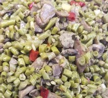 Sour Pickled Beans Stir-fried with Duck Intestines