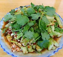 Garlic Cucumber Salad