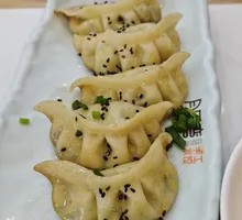 Chinese Cabbage and Tofu Potstickers