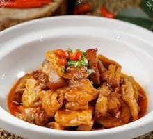 Fried Tofu Braised Pork