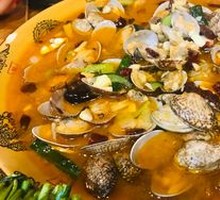 Garlic Steamed Clams