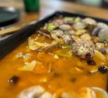 Spicy Stir-Fried Clams