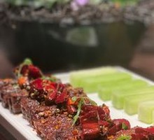 Signature Shredded Beef