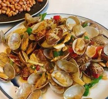 Spicy Stir-Fried Clams